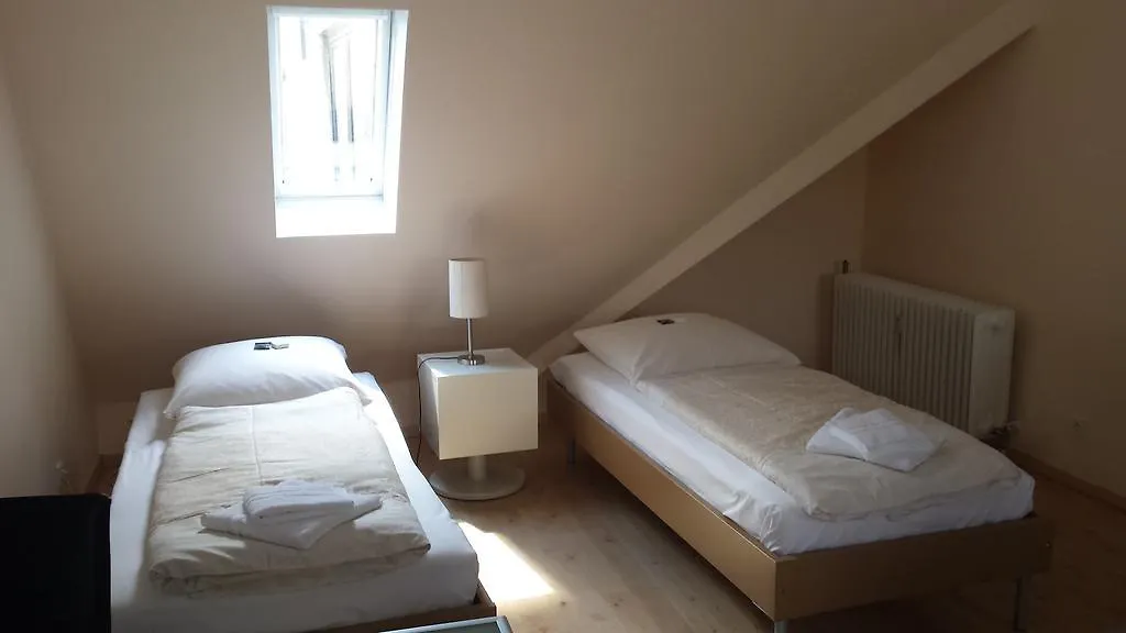 **  Barcelona Bed & Breakfast Hotel Duesseldorf Germany